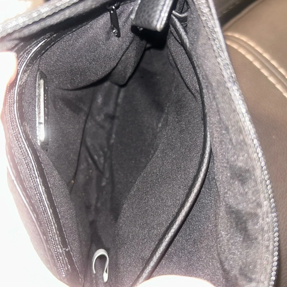 Rosetti Black Leather crossbody/Shoulder Bag with Adjustable Strap